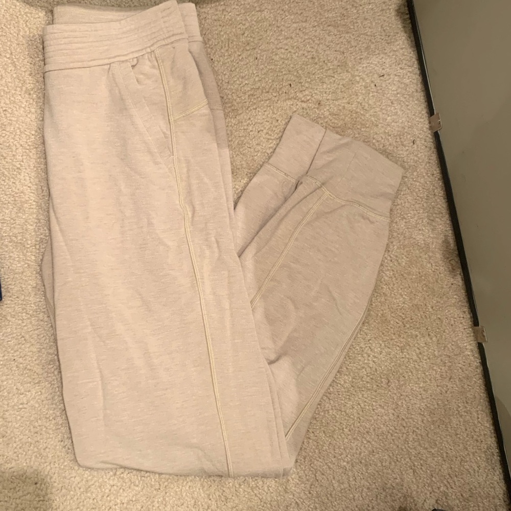 Lululemon joggers